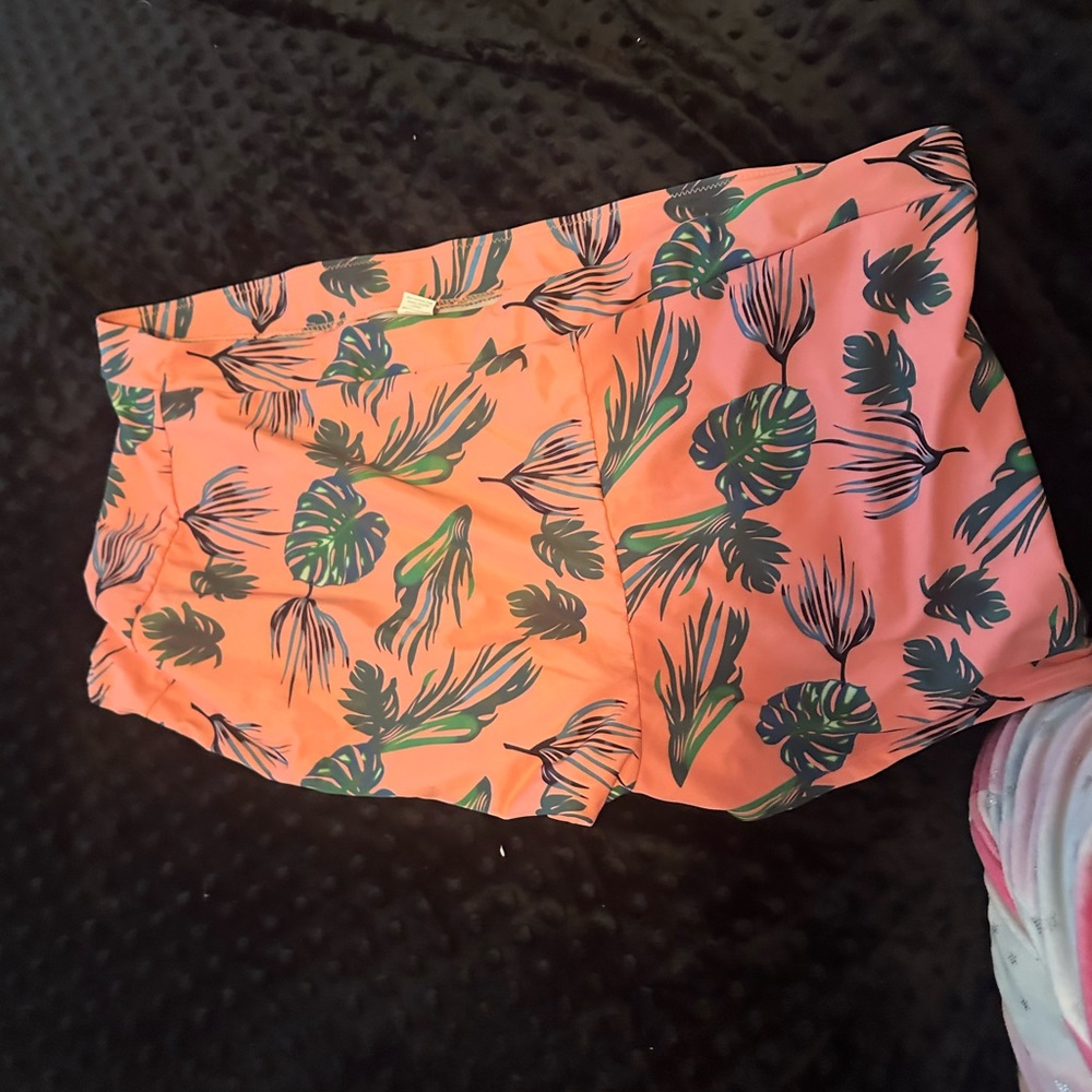 Tropical Print Shorts